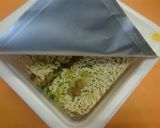 簡単！カップ焼ソバ進化系！作り方1写真