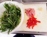 水菜とベーコンのウェイパー炒め作り方1写真