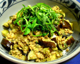 豚ひきと茄子の味噌炒め丼作り方6写真