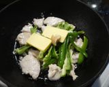 ふっくら胸肉と ピーマンの 生姜バター♡作り方5写真