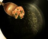 餃子の具リメイク！肉団子のお味噌汁♡作り方1写真
