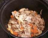 豚肉とごぼうの卵あんかけ蕎麦作り方2写真
