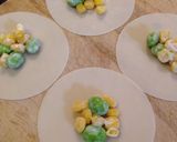 餃子の皮で枝豆とコーンのカリカリ巻き作り方2写真