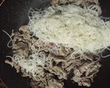 残った素麺と春キャベツの豚炒め作り方1写真