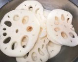 簡単！レンコンとベーコンのチーズ焼き作り方1写真