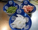 豚こま×新たまねぎ×グリンピースかき揚げ作り方1写真
