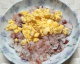 お弁当にも。梅おかか炒り卵おにぎり作り方4写真