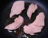 チキンソテー・キノコソースかけ作り方5写真