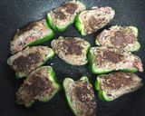 【子供に食べさせたい】ピーマンの肉詰め作り方7写真