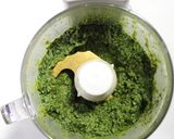 葉山椒とグリーンオリーブのペースト作り方7写真