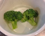 お弁当に♫レンジで茹でブロッコリー作り方1写真
