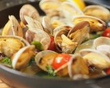 スープも絶品*あさりとトマトの白ワイン蒸作り方19写真