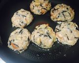リメイク❤️ひじきの煮物DEチーズつくね作り方3写真