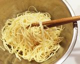 パスタの余りでひと口サイズの鳥の巣カップ作り方2写真