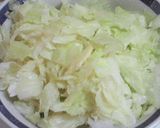 一人暮らし救世主☆たっぷりキャベラーメン作り方3写真