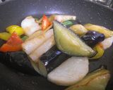 茄子と山芋の簡単な炒め物作り方3写真