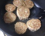 簡単！じっくり弱火で絶品のハンバーグ作り方8写真