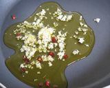 魚介たっぷりのペペロンチーノ作り方1写真