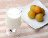 梅ジュースと牛乳で ヨーグルト風味に作り方5写真