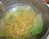 水つけパスタ レタスベーコンのペペロン作り方2写真