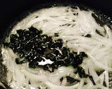 玉ねぎとワカメの中華スープ❤️作り方2写真