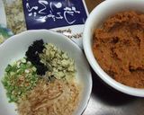 お湯を注いで即席味噌汁(玉?)お弁当に♪作り方1写真