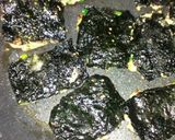 お弁当☆簡単☆ピリ辛豚ひき肉の磯辺焼き♪作り方4写真