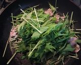 水菜と豚肉の パッパッと炒め作り方4写真