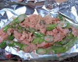 ポン酢でアスパラと鮭のチーズホイル焼き作り方3写真