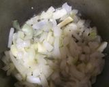 簡単美味ジャガイモバターコンソメスープ！作り方1写真
