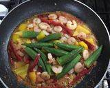 オクラと海老のトマト炒め作り方4写真