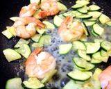 簡単★ズッキーニと海老のパスタ作り方8写真