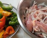 カラフルピーマンの♪チキンカレー炒め作り方1写真