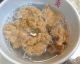 揚げじゃがで風味アップ！肉なしじゃが煮作り方3写真