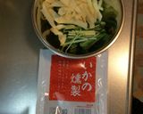 5分で副菜★いかくんと水菜の和え物作り方2写真