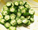 簡単！レンジで✩オクラのさっぱり梅肉和え作り方1写真