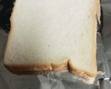とろーりチーズとビーフハヤシのトースト作り方1写真
