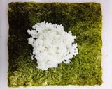 彩りムースでおにぎらず作り方1写真