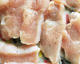 鶏むね肉の柔らか香草チーパン粉焼き作り方1写真