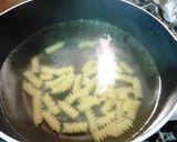 鶏ささみとショートパスタの梅味噌サラダ作り方2写真