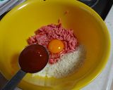 玉ねぎを炒めないハンバーグ赤味噌ソース作り方2写真