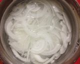 新玉ねぎの梅サラダ作り方1写真