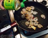 ピーマンとむきエビの炒め作り方3写真
