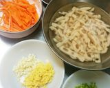 ［夏でもお鍋♪］高菜と牛挽き肉の鍋作り方1写真