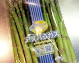 グリーンアスパラと新玉ねぎの卵とじ丼♪作り方1写真