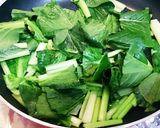 小松菜とふわふわ卵の甘酢あんかけ作り方1写真