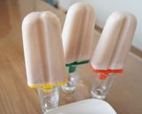 冷たいおやつ＊いちごミルクアイスバー作り方3写真