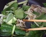 コク旨！小松菜と舞茸の溶き玉中華スープ♪作り方3写真