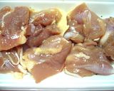 鶏もも肉のめかぶ煮作り方1写真