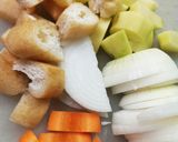 ゴボウとたくさん野菜と豆腐の味噌汁作り方2写真
